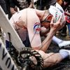 Kristof Ramon: fotografie z knihy The Art of Suffering, která pojednává o brutální kráse silniční cyklistiky