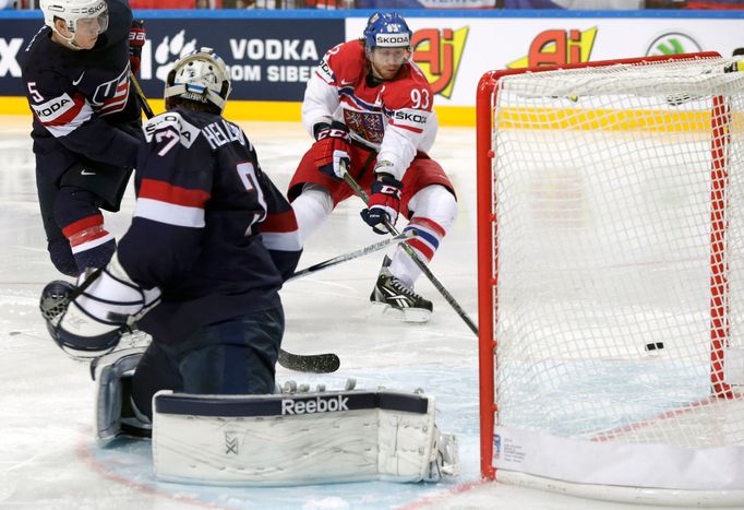 MS 2015, Česko-USA: Jaromír Jágr - Connor Hellebuyck