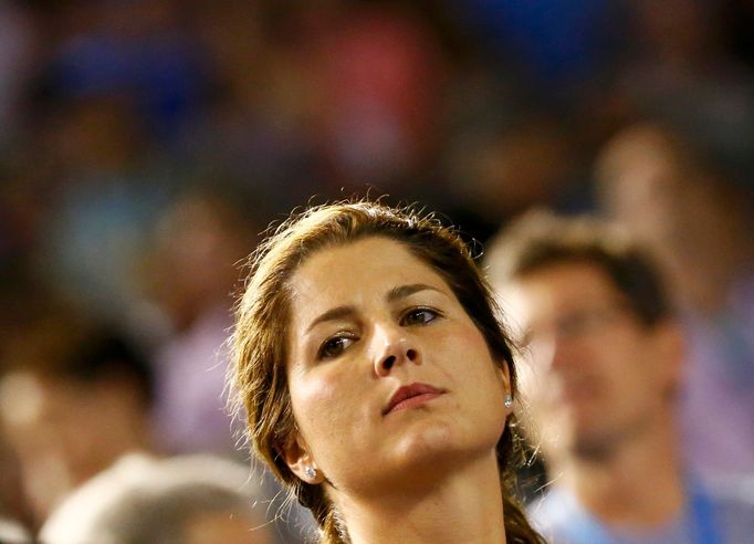 Mirka Federerová sleduje semifinále Australian Open 2016