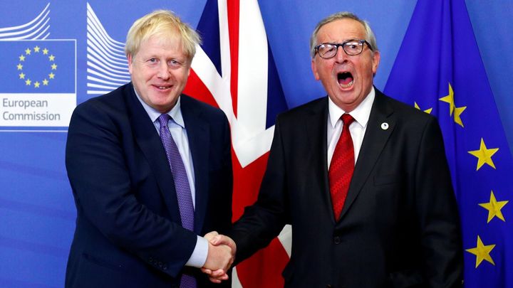 Johnsonovu brexitovou dohodu čeká klíčové hlasování. Co v ní je a má šanci projít?