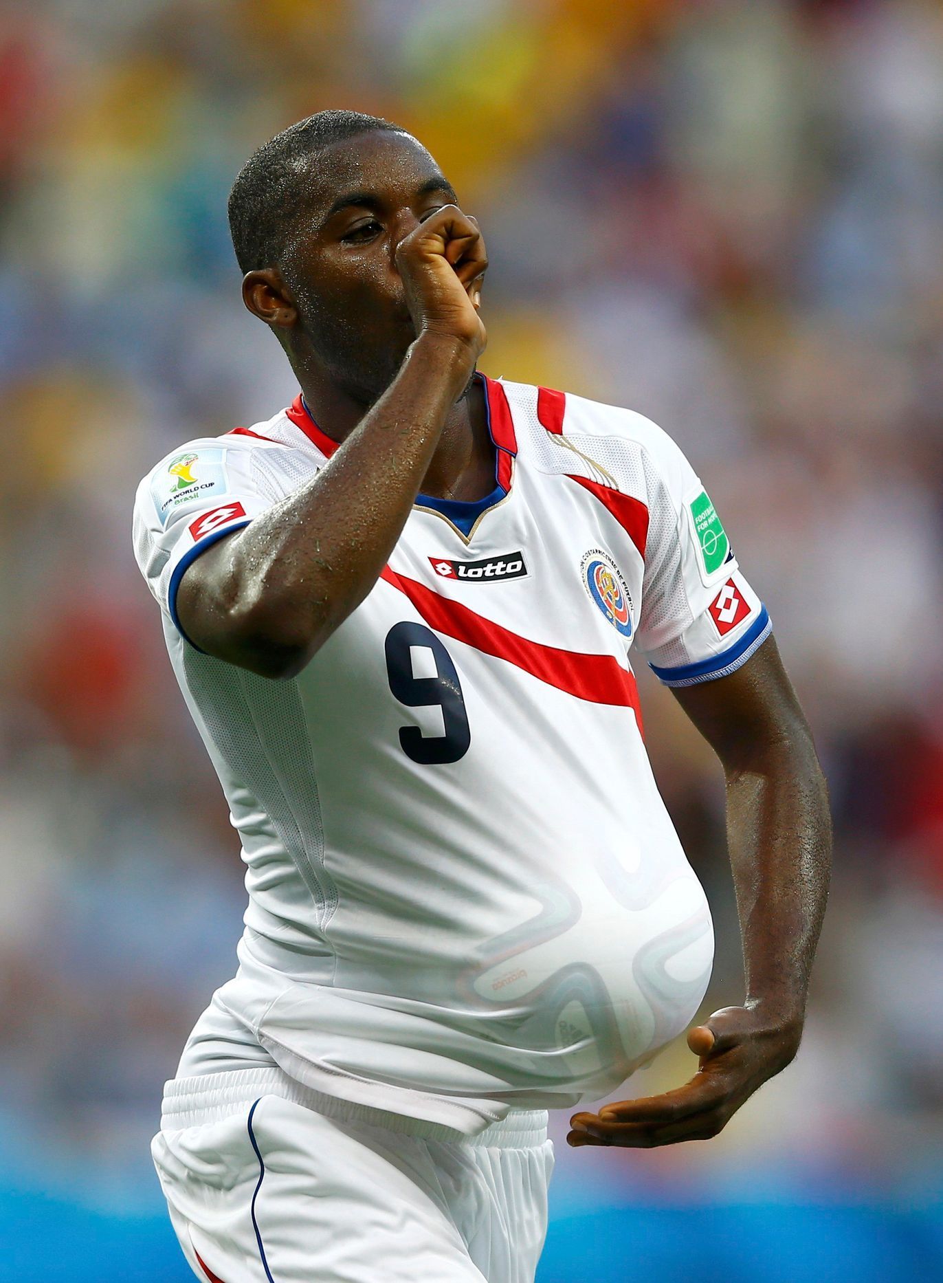 MS ve fotbale 2014: Kostarika, Joel Campbell (gól, radost)