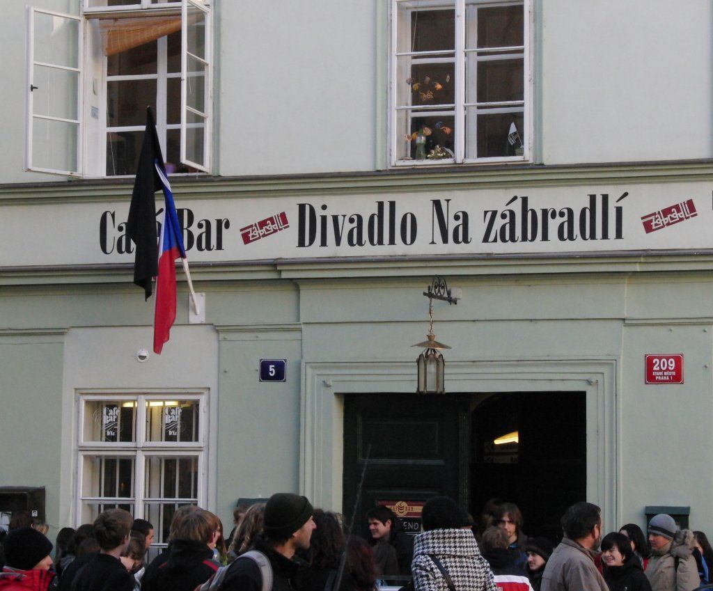 Divadlo Na Zábradlí: Na počest VH