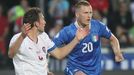 Fotbal, Česko - Itálie: Libor Kozák - Ignazio Abate (8)