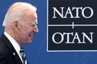 Summit NATO vyjádřil Česku solidaritu ve sporu s Ruskem, řekl ministr Kulhánek