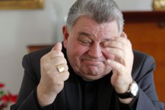 Arcibiskup Duka: Nevěřím, že Česko obývají neznabozi