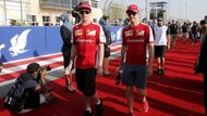 Setrvání páru Sebastian Vettel a Kimi Räikkönen do značné míry "zabetonovalo" jezdecký trh, protože volné místo v Maranellu by rozpoutalo doslova dostihy ctižádostivých jezdců.