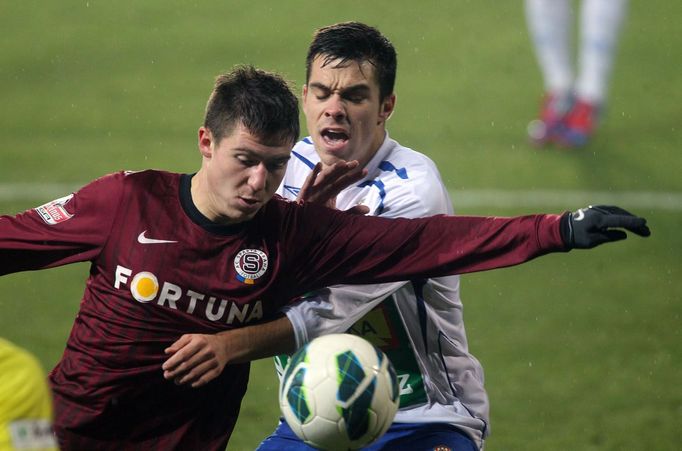 Fotbalista Sparty Tomáš Přikryl v utkání proti Brnu během 14. kola Gambrinus ligy 2012/13.