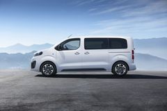 Když nechcete VW Multivan: Auto snů velkých rodin nabízí i konkurence, za jakou cenu?