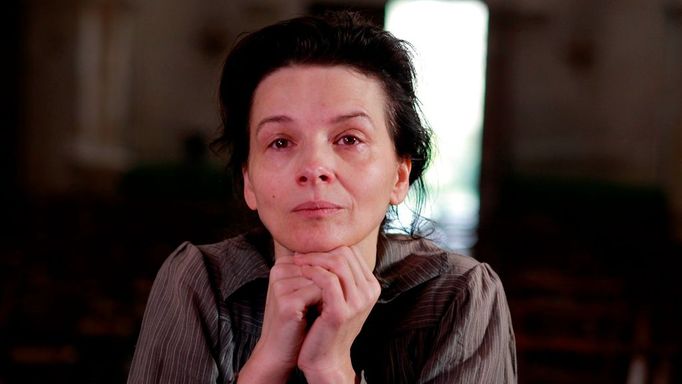 Camille Claudel (Juliette Binoche)