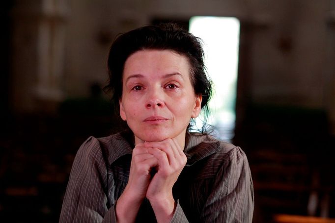 Camille Claudel (Juliette Binoche)