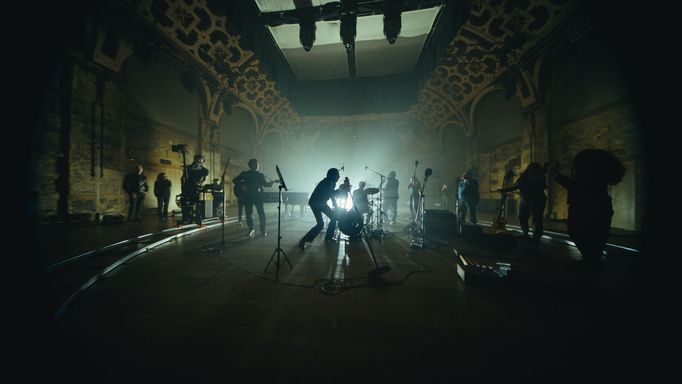 Snímek z This Much I Know To Be True.