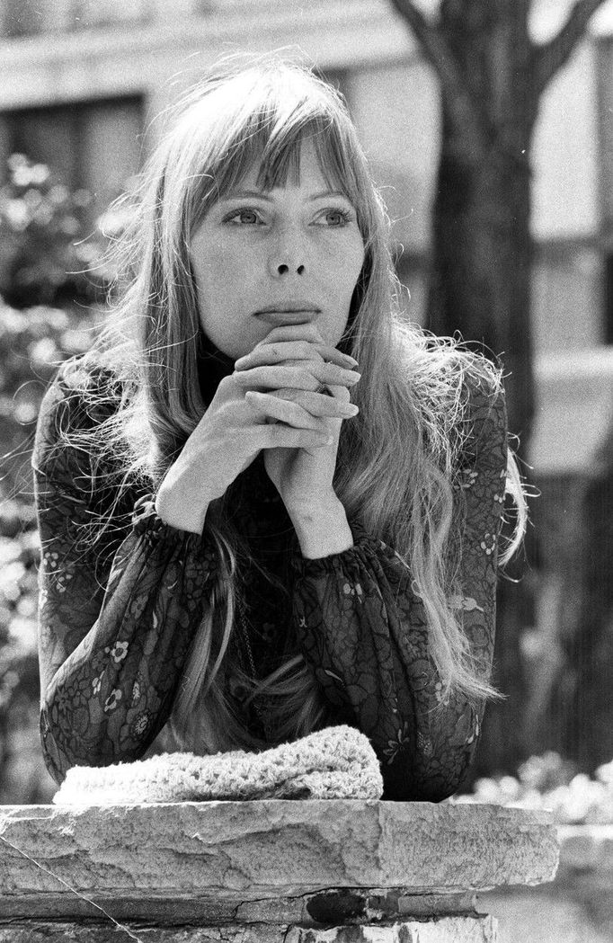 Joni Mitchell koncem 60. let.