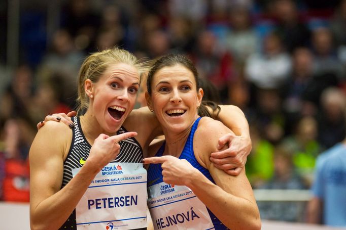 Czech Indoor Gala 2017: 400 m - Zuzana Hejnová a Sara Slott Petersenová