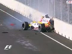 Úylsná havárie Nelsona Piqueta juniora v Singapuru rozpoutala velký skandál.