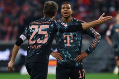 Bayern poprvé padl, Leverkusen dotahuje. Real jen remizoval 3:3 ve Vallecanu