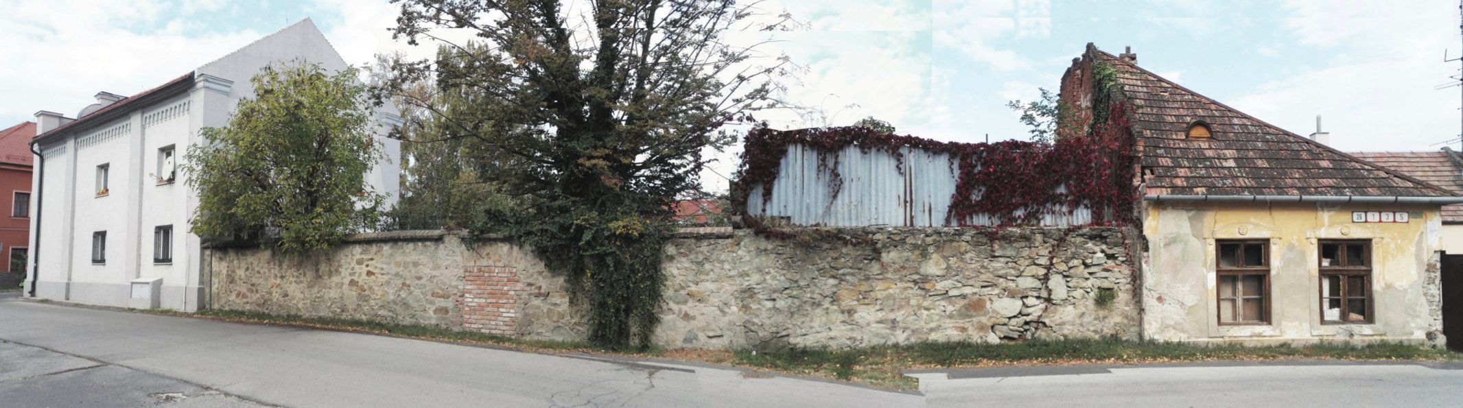 Modra, Slovensko, dům, rekonstrukce, dvojdomek