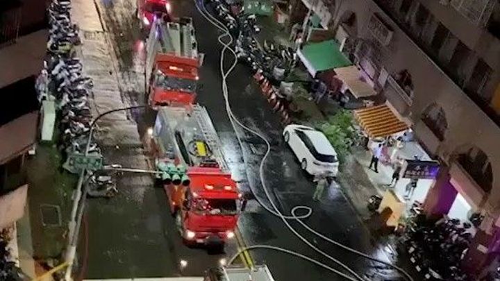 Při požáru na Tchaj-wanu zemřelo 46 lidí, budově se přezdívalo "strašidelný dům"; Zdroj foto: Reuters