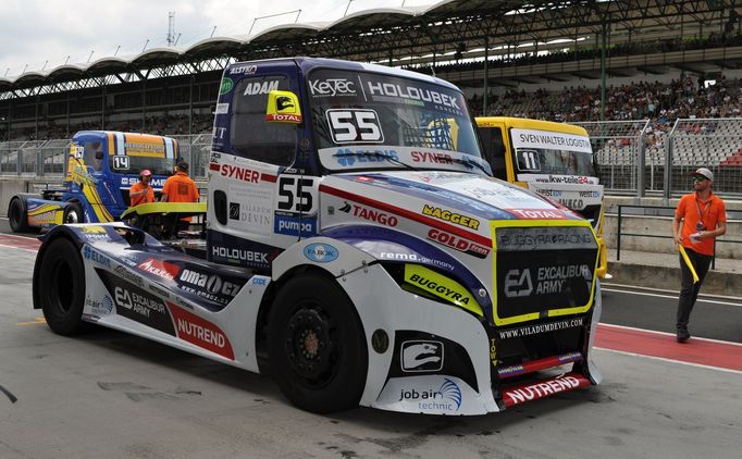 Adam Lacko v Buggyře na závodě ME tahačů na Hungaroringu 2019.