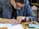 Bez zásahu Cermatu by propadl každý šestý maturant, spočítal matematik