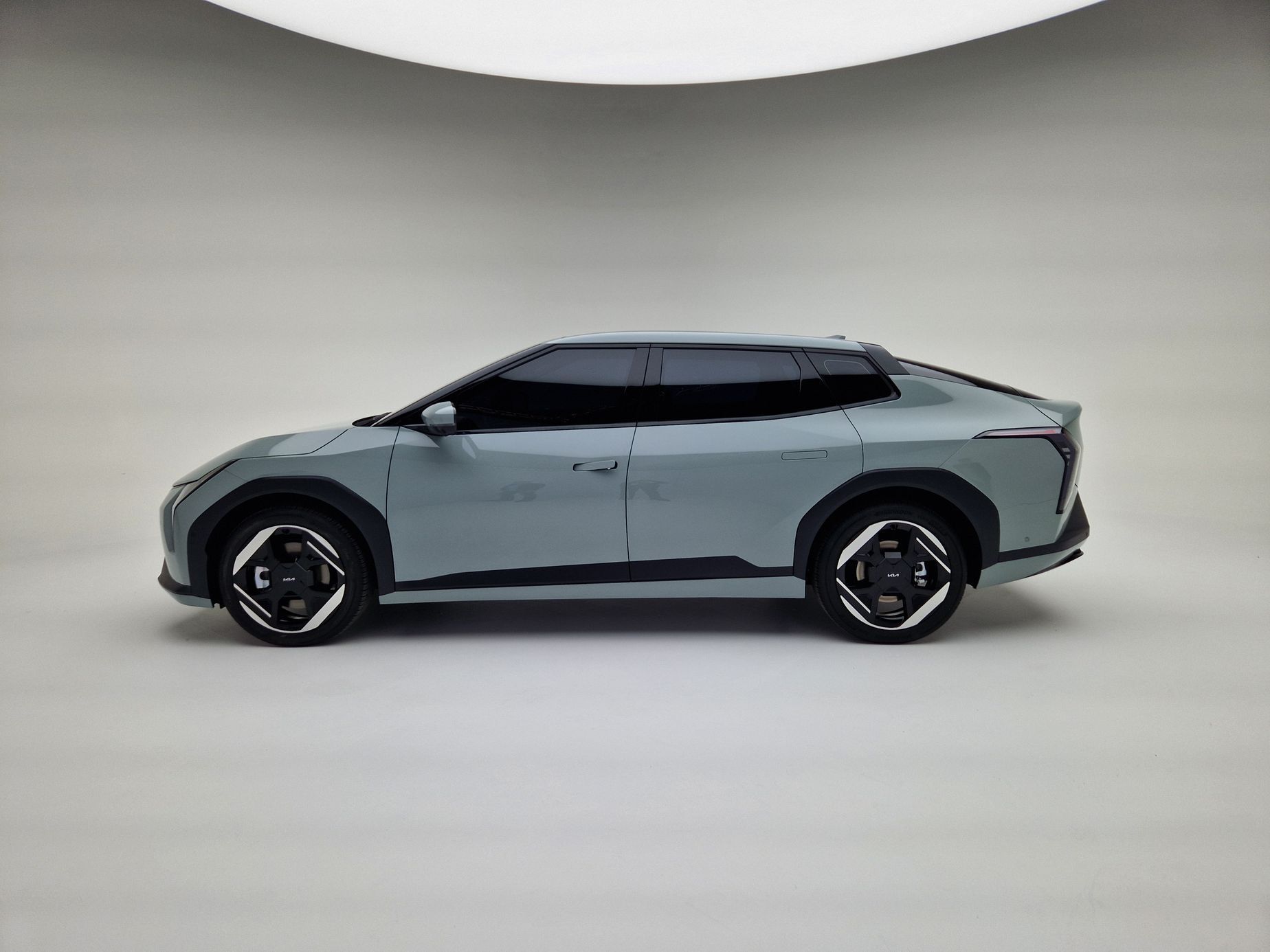 Kia EV4 živě Španělsko