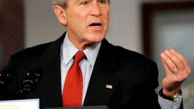 Americký prezident George Bush se chystá do Jordánska. Téma cesty: Co s Irákem?