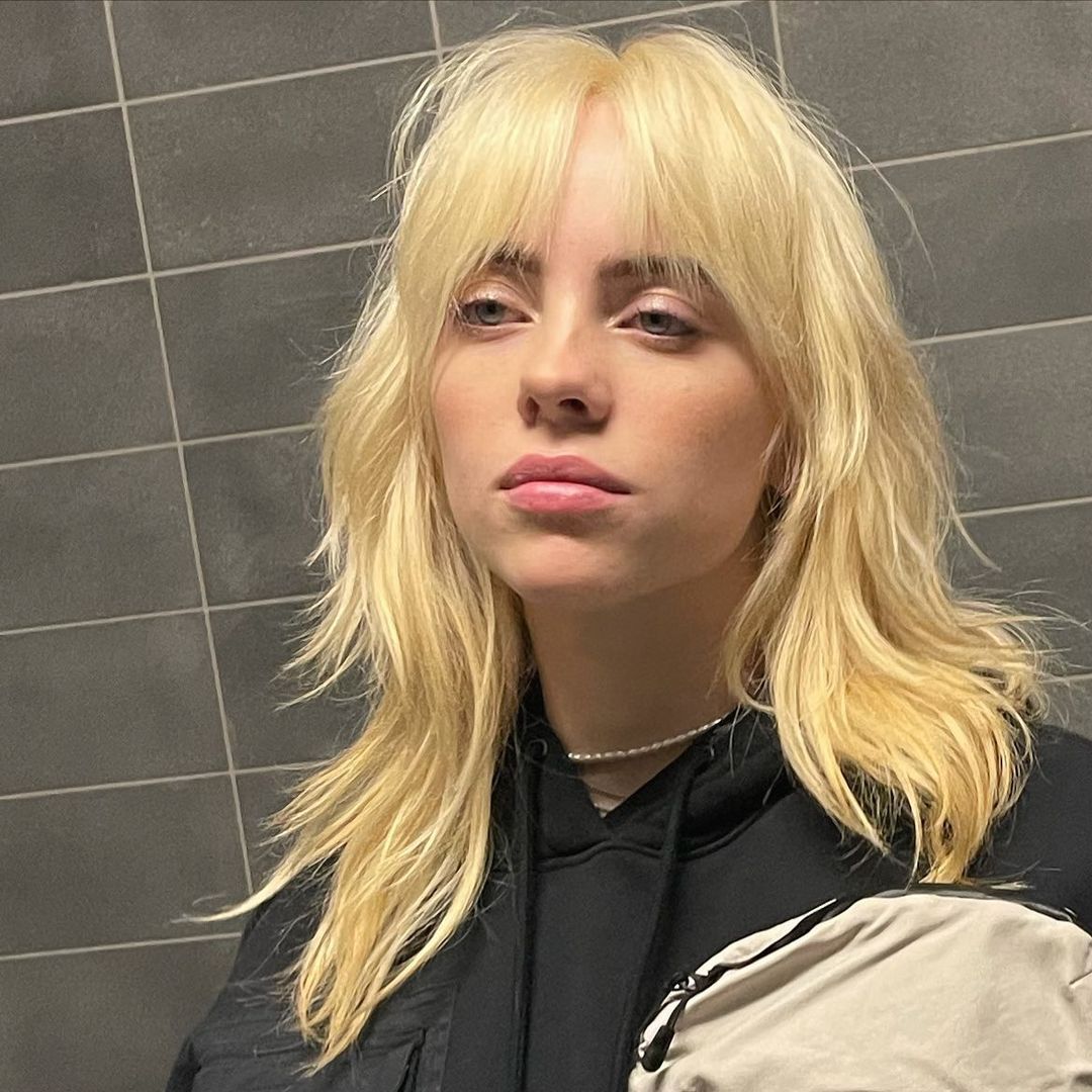 Billie Eilish blond premiérou trhá na Instagramu rekordy