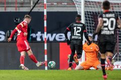 Leverkusen nadále odmítá šanci dotáhnout se na špičku. Schickův tým podlehl Unionu
