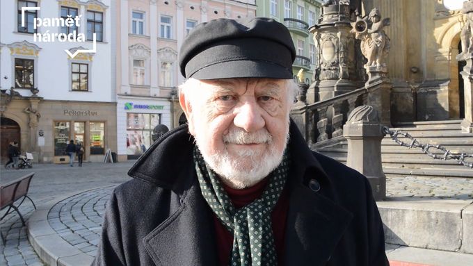 Amerikanista Josef Jařab se podílel na založení Občanského fóra a odsunu 40 tisíc sovětských vojáků z Olomouce.