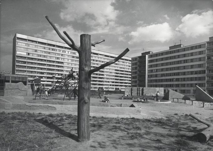 Jan Růžička (vedoucí projektant): Sídliště Prosek foto: Zdeněk Voženílek, 1970, Útvar rozvoje hl. m. Prahy