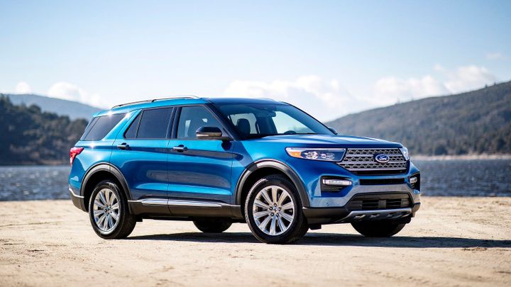 Ford svolává ke kontrole téměř půl milionu aut kvůli problémům se zadní kamerou; Zdroj foto: Ford