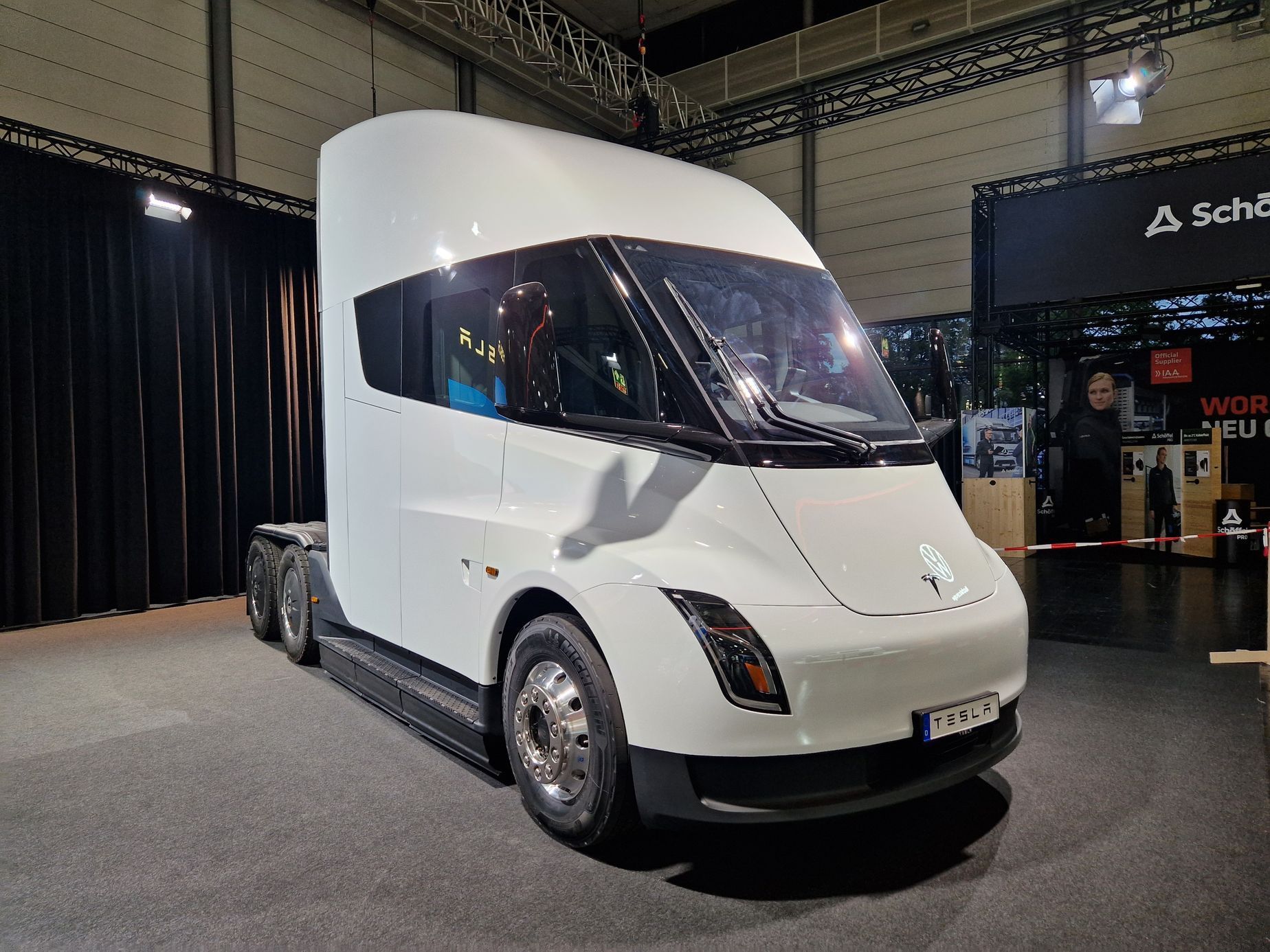 Tesla Semi