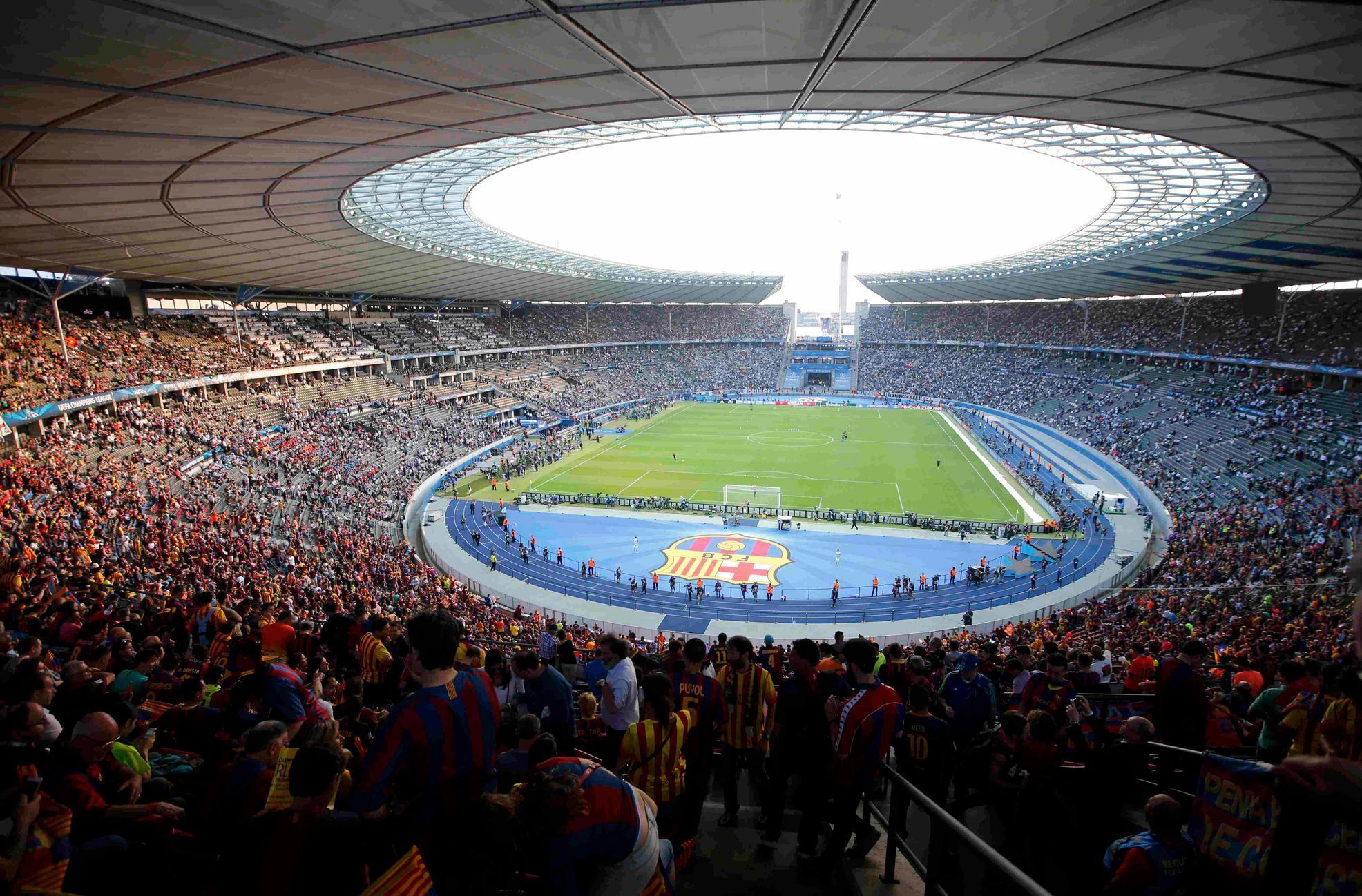 Finále LM, Barcelona-Juventus: Olympijský stadion v Berlíně