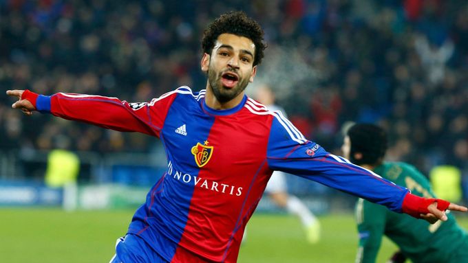 Mohamed Salah si vysloužil angažmá v Chelsea tím, že jí v Lize mistrů vstřelil dva góly.