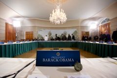 Obamův zdravotnický summit: Mnoho slov, žádný výsledek