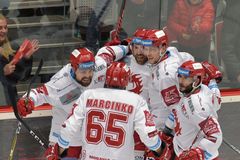 Živě: Třinec - Plzeň 5:1. Oceláři zvládli 7. zápas a zahrají si finále s Libercem