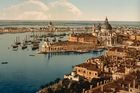 Unikátní fotky Benátek před 120 lety: Turisté, chudáci i vojenské přehlídky