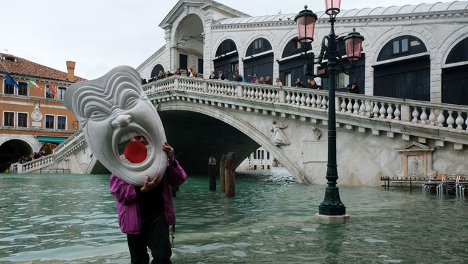 Pod vodou je 70 procent historického centra Benátek.