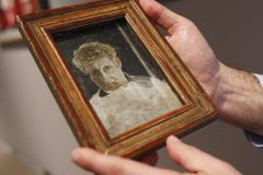 Zemřel nemilosrdný portrétista, malíř Lucian Freud