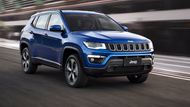 Jeep Compass – Americká značka vlastněná italským Fiatem představí novou generaci svého SUV. To bude prodávat ve 100 zemích světa včetně Česka. Auto dostalo pohlednější design, který odpovídá aktuálním modelům Jeepu. Na výběr budou dvě verze pohonu všech kol (jedna pro náročnější uživatele). Na českém trhu se začne prodávat v prvním čtvrtletí 2017.