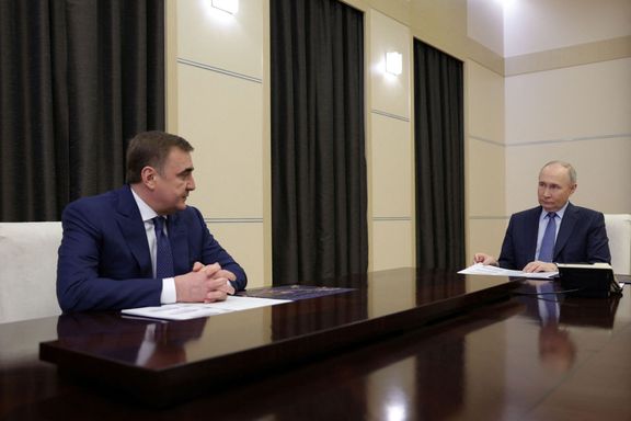 Alexej Ďumin na snímku s ruským prezidentem Vladimirem Putinem, 2. května 2024.