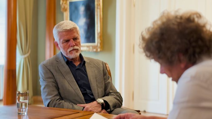 Rozhovor s prezidentem Petrem Pavlem: Co když bude ve vládě SPD?