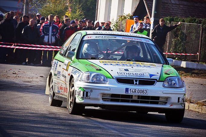 Záběry z Mezinárodní mistrovství České republiky Ecosun Sprintrally ve Vsetíně