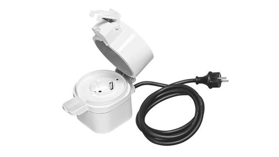 „Venkovní zásuvka“ je součástí rozšířeného portfolia Smart+ ZigBee. Umožňuje ještě lepší ovládání venkovních zařízení, jako jsou světelné řetězy nebo fontány.