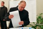 Kvůli podvodům můžeme zrušit výsledky na Sibiři, připustila šéfka ruské volební komise