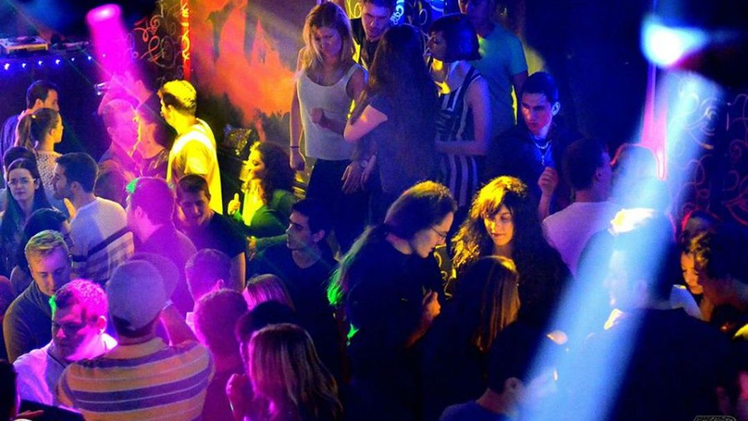 9 nejlepších studentských párty, kde začít nový rok ve velkém