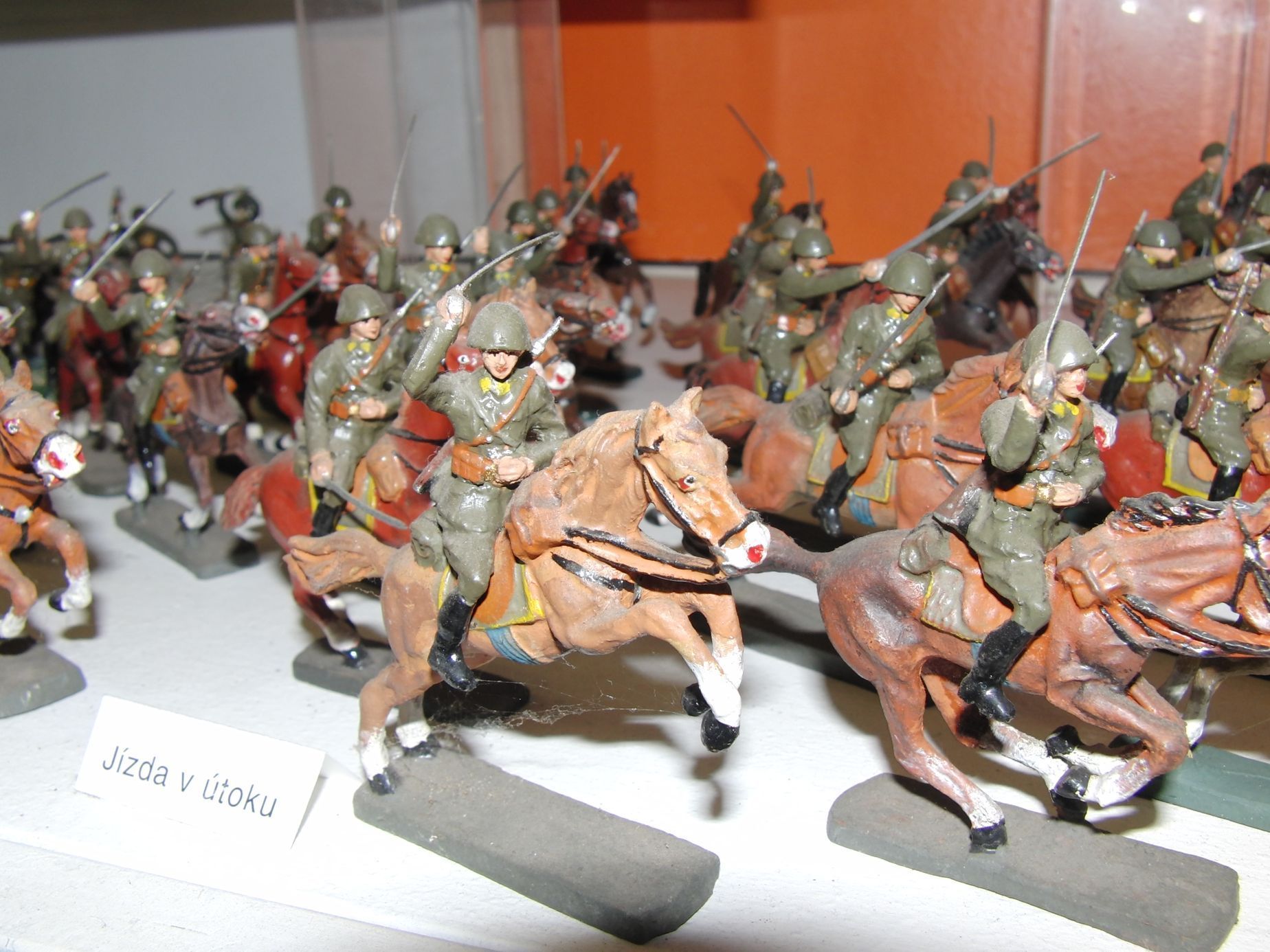 Vojáčci a modely vojenské techniky Lubora Šušlíka