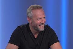Novotný: Znám lidi, na které se dívají skrz prsty. Okamura je pro mě horší než Rittig