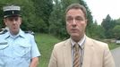 Annecy public prosecutor Eric Maillaud speaks to the media on a road near Annecy Lake in Chevaline, southeastern France, in this still image taken from video September 5, 2012. French police found four people shot dead near a lake in southeastern France on Wednesday, three of them in a British-registered BMW car, Maillaud said. A fourth body, apparently a person who had been riding a bicycle, was found nearby. A badly injured eight-year-old girl, also found nearby, was taken to hospital by helicopter, he said. MANDATORY CREDIT REUTERS/M6 via Reuters TV (FRANCE - Tags: CRIME LAW) FOR EDITORIAL USE ONLY. NOT FOR SALE FOR MARKETING OR ADVERTISING CAMPAIGNS. THIS IMAGE HAS BEEN SUPPLIED BY A THIRD PARTY. IT IS DISTRIBUTED, EXACTLY AS RECEIVED BY REUTERS, AS A SERVICE TO CLIENTS. MANDATORY CREDIT. FRANCE OUT. NO COMMERCIAL OR EDITORIAL SALES IN FRANCE Published: Zář. 5, 2012, 8:23 odp.