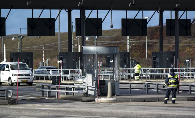 Švédsko dočasně obnovilo kontroly na hranicích. Snímek je ze švédské strany průlivu Öresund, odkud přijíždějí lidé z Dánska.