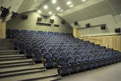 Kino v Nymburku končí, město nechce platit digitalizaci
